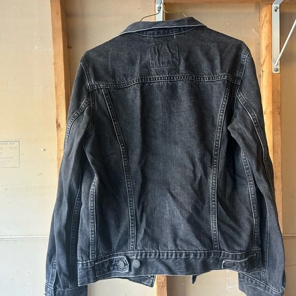 Levi's Black Denim Jacket for Men - Picture 3 of 3